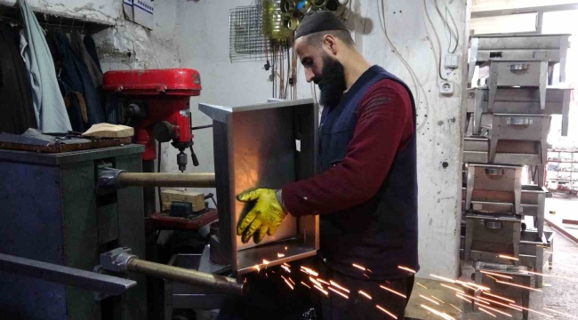 Van'ın tarihi çarşısında mangal ve semaver üretimi arttı