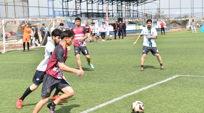 Yeşilyurt'ta 'Mini Dünya Kupası' heyecanı